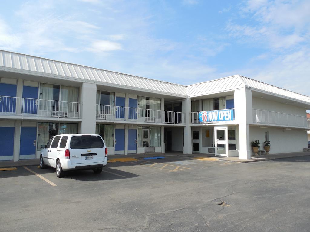 Motel 6-Oklahoma City, Ok - Bricktown Exterior photo